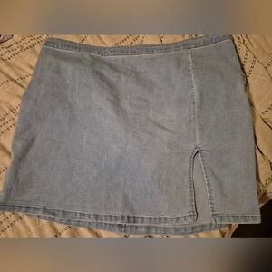 Brand New H&M Denim Slit Skirt